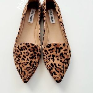 Steve Madden • Leopard cheetah pointed flats